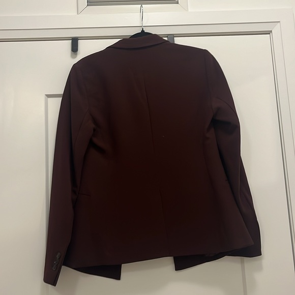 Women’s Blazer - Size 2 - Picture 2 of 3